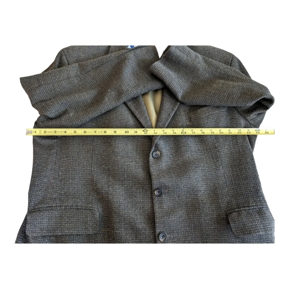 Baracuta Wool Brown Tweed  3 Button Jacket Size 48R Internal Flaw